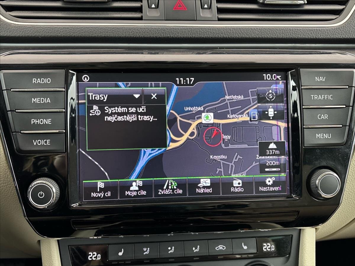 Škoda Superb Liftback 1,4 l 110 kw