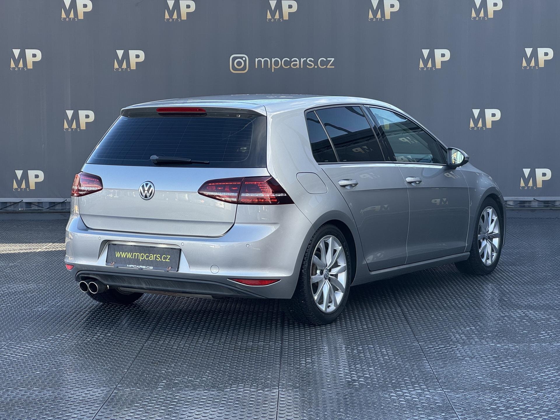 Volkswagen Golf Hatchback 1,4 l 103 kw