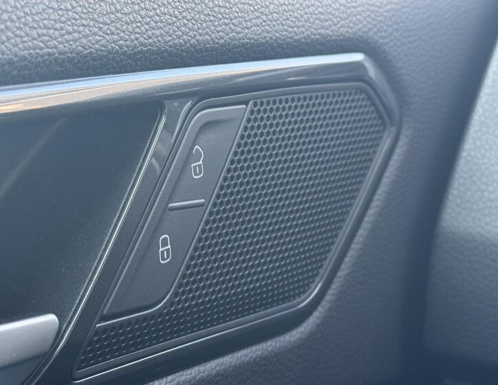 Volkswagen Tiguan SUV / Terénní 2,0 l 110 kw