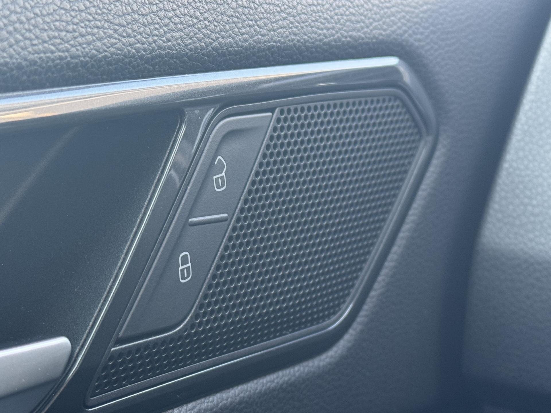 Volkswagen Tiguan SUV / Terénní 2,0 l 110 kw