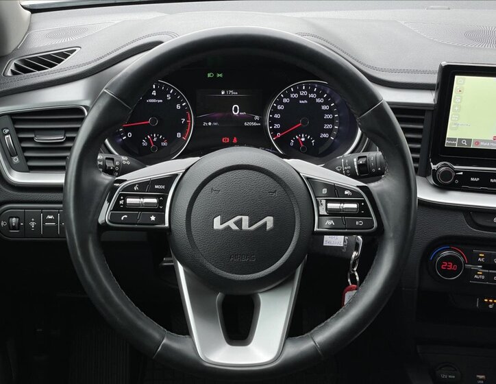 KIA Ceed Kombi 1,5 l 118 kw