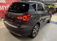 Suzuki SX4 S-Cross 7