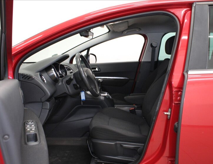 Peugeot 5008 MPV 1,6 l 88 kw