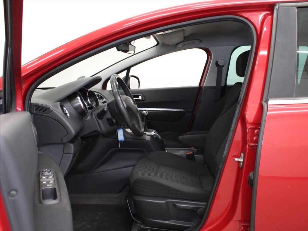 Peugeot 5008 MPV 1,6 l 88 kw