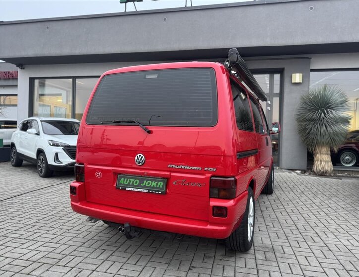 Volkswagen Multivan 5