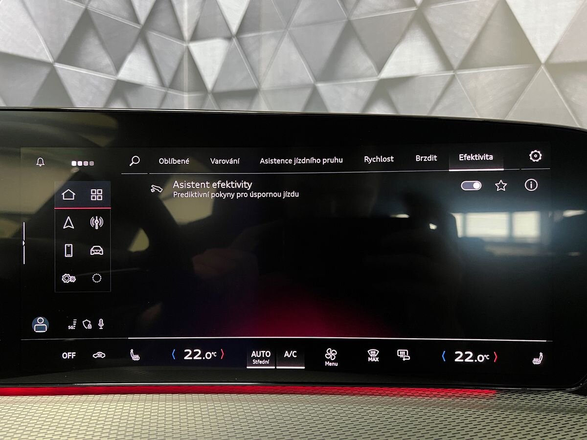 Audi Q5 SUV 2,0 l 150 kw