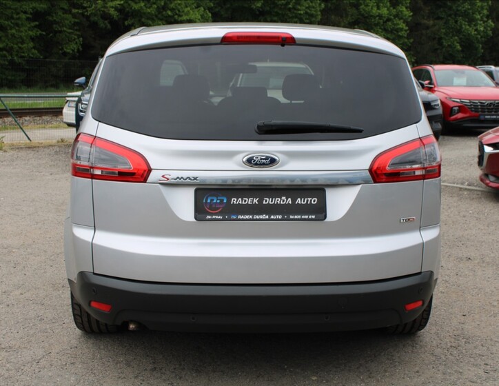 Ford S-MAX 6