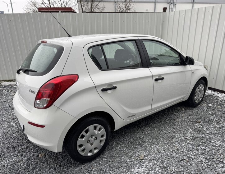 Hyundai i20 Hatchback 1,2 l 62 kw
