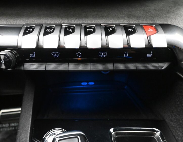 Peugeot 5008 SUV / Terénní 1,6 l 133 kw