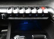 Peugeot 5008 SUV / Terénní 1,6 l 133 kw