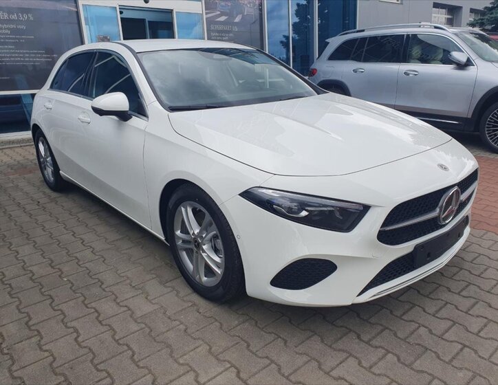 Mercedes-Benz Třídy A Hatchback 2,0 l 150 kw