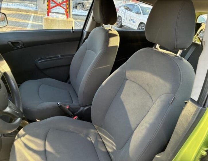 Chevrolet Spark Hatchback 995,0 50 kw