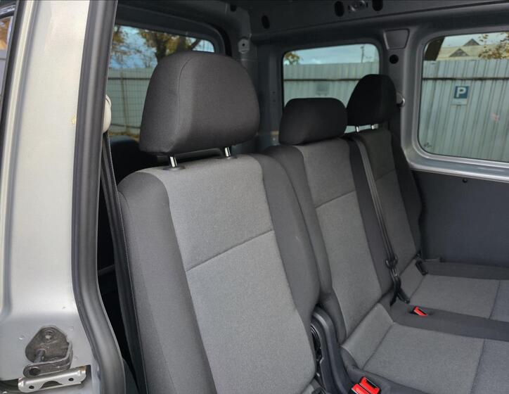 Volkswagen Caddy 27