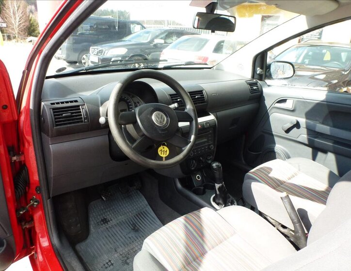 Volkswagen Fox Hatchback 1,2 l 40 kw