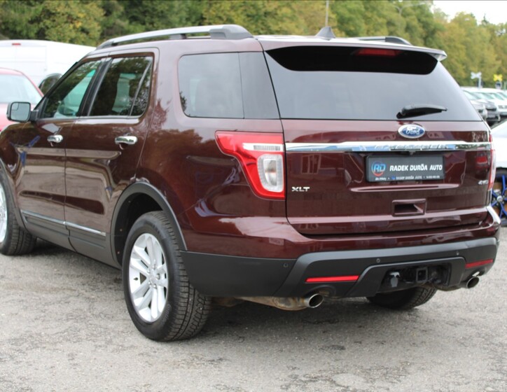 Ford Explorer 7
