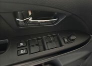 Suzuki SX4 Hatchback 2,0 l 99 kw