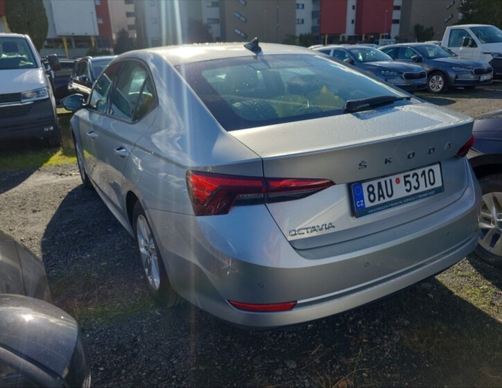 Škoda Octavia Sedan / Limuzína 2,0 l 85 kw
