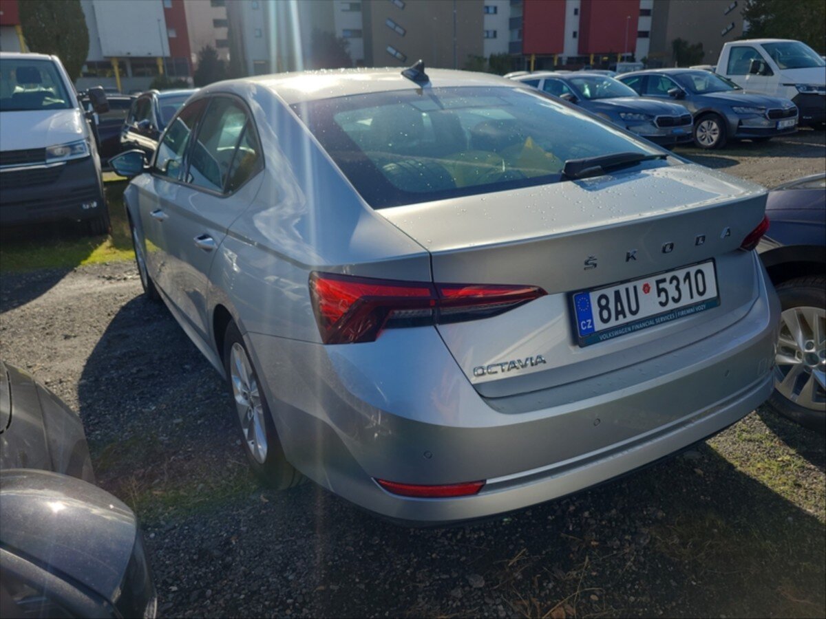 Škoda Octavia Sedan / Limuzína 2,0 l 85 kw