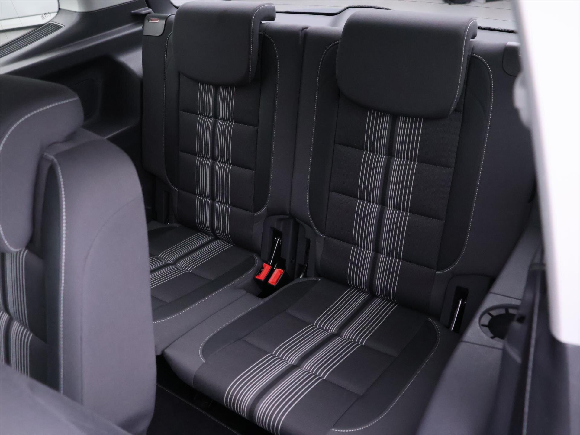 Volkswagen Touran MPV 1,2 l 77 kw