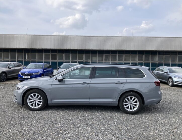 Volkswagen Passat Kombi 2,0 l 110 kw