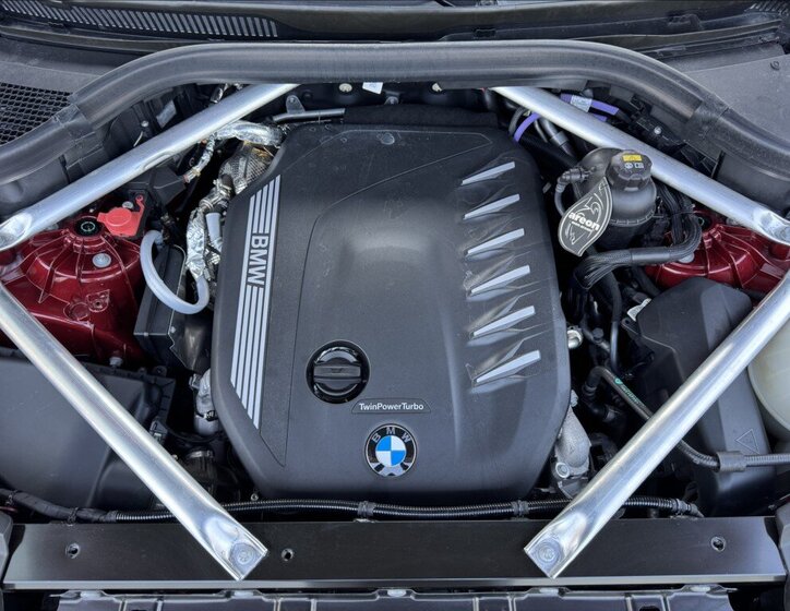 BMW X6 Sedan / Limuzína 3,0 l 210 kw