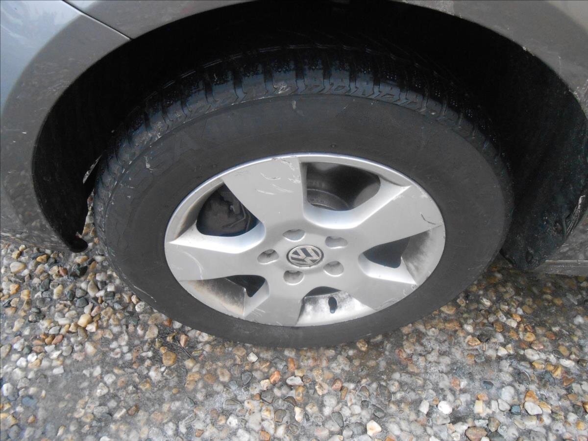 Volkswagen Touran MPV 1,9 l 66 kw