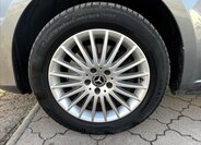 Mercedes-Benz Třídy V MPV 2,0 l 140 kw