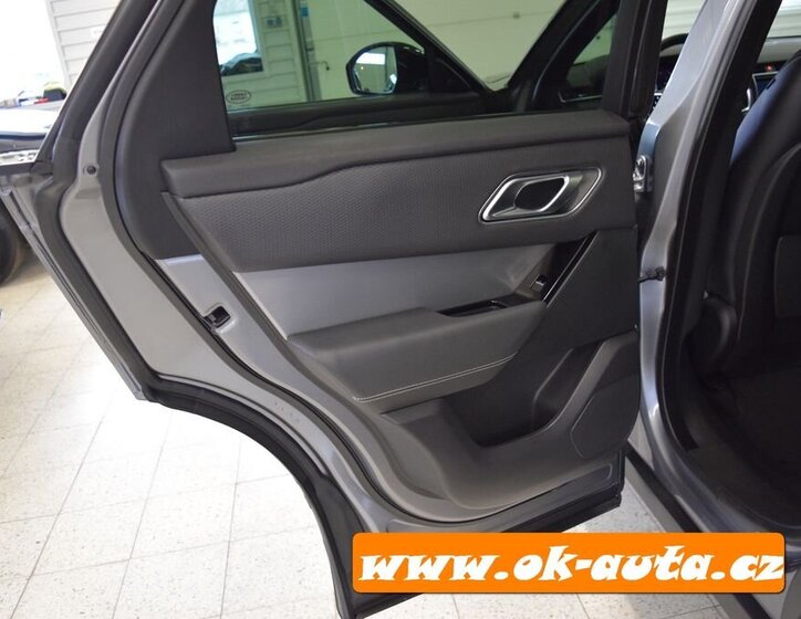 Land Rover Range Rover Velar SUV 2,0 l 150 kw