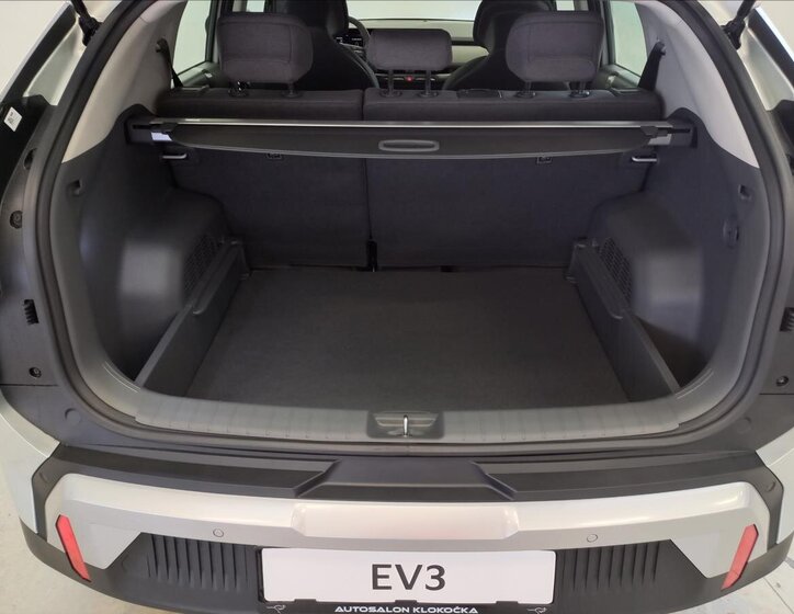 KIA EV3 SUV / Terénní 0,0 150 kw