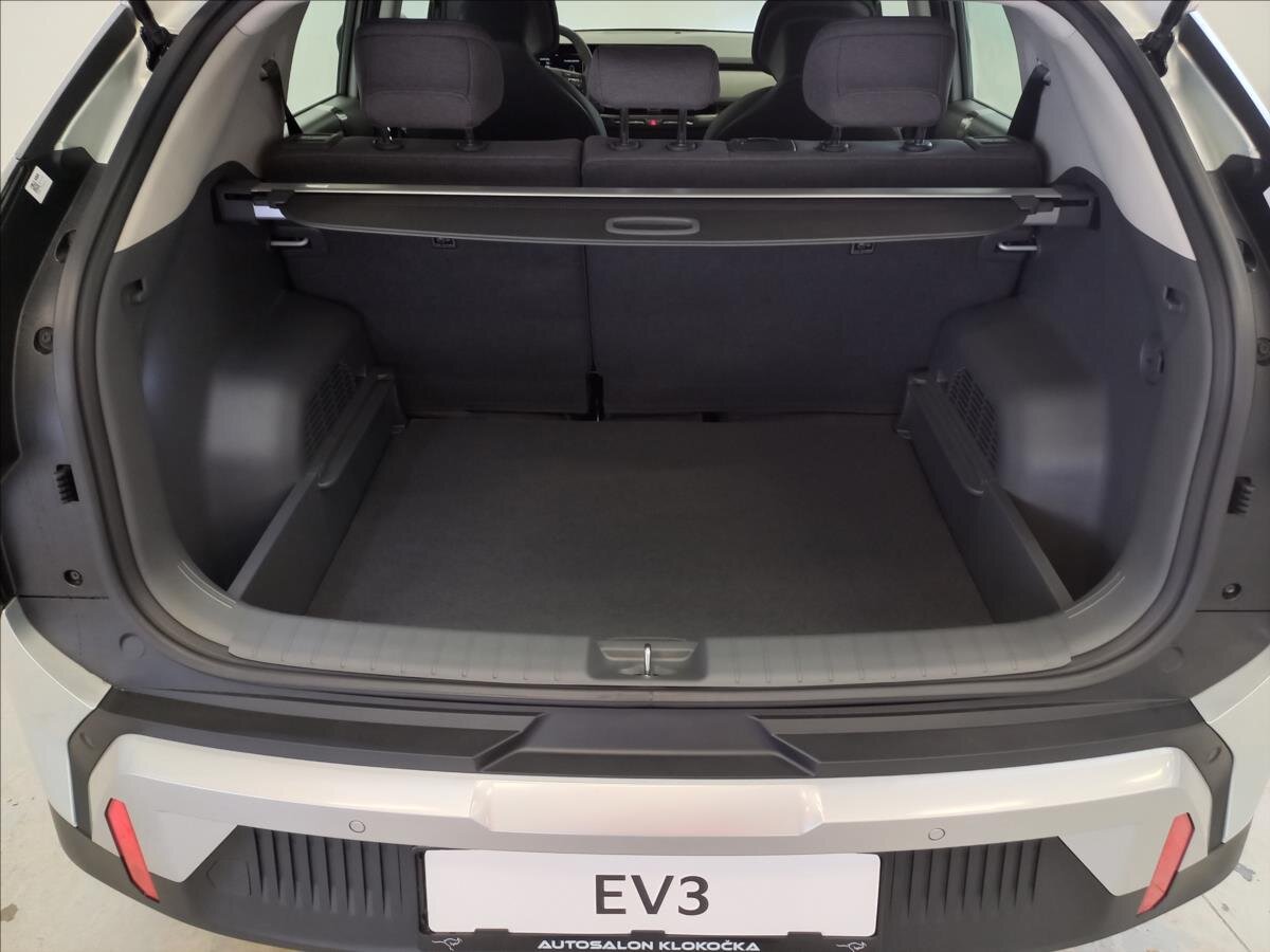 KIA EV3 SUV / Terénní 0,0 150 kw