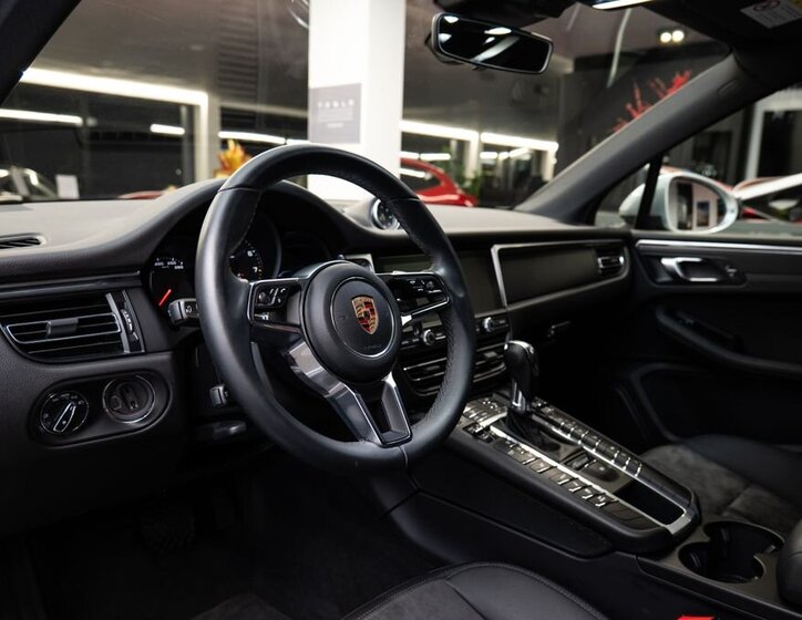 Porsche Macan SUV 2,0 l 195 kw