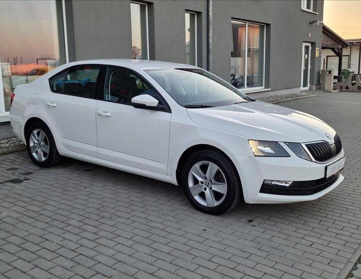 Škoda Octavia Liftback 2,0 l 110 kw