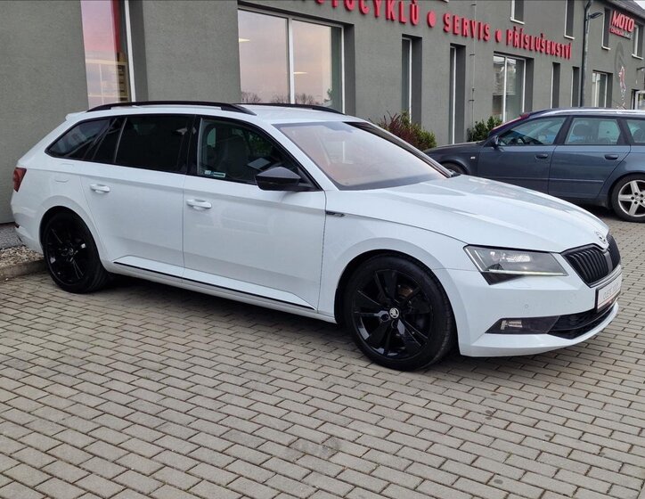 Škoda Superb Kombi 2,0 l 110 kw