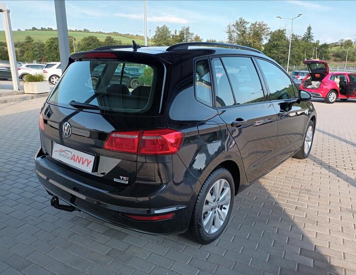 Volkswagen Golf Sportsvan MPV 1,4 l 92 kw
