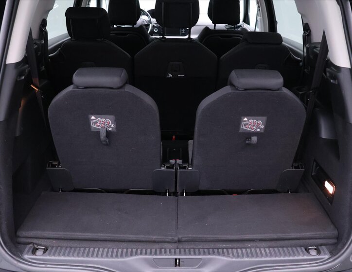 Citroën C4 Picasso 10