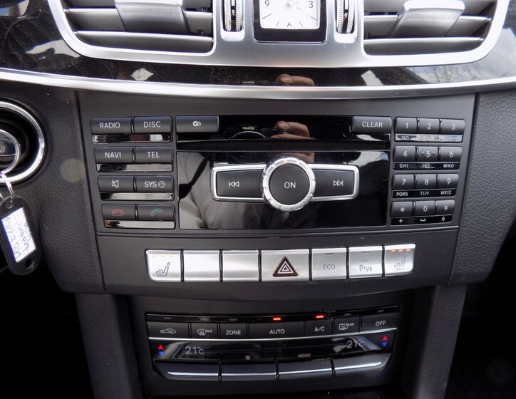 Mercedes-Benz Třídy E Sedan / Limuzína 2,1 l 125 kw