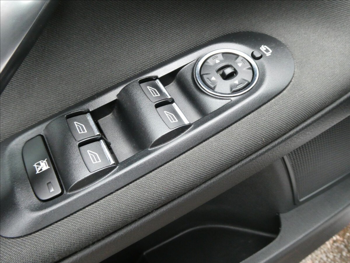 Ford Mondeo Kombi 1,6 l 85 kw