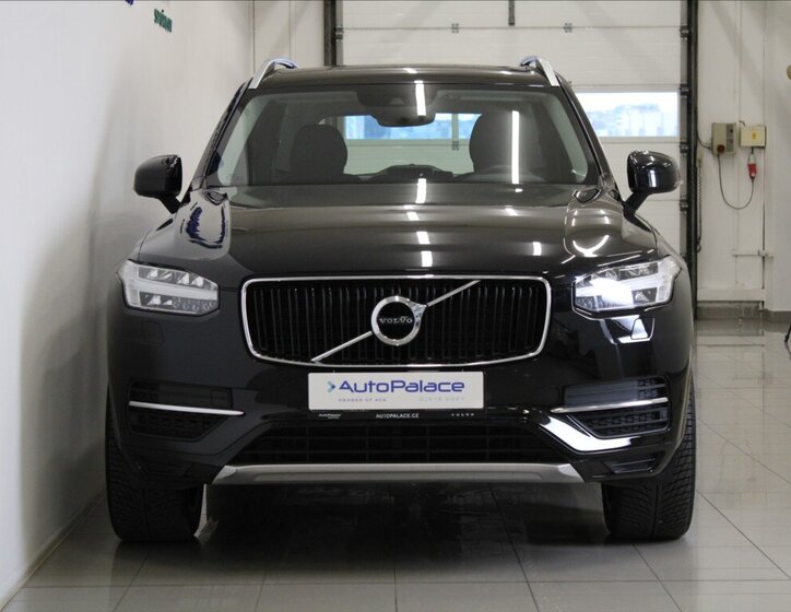 Volvo XC90 2