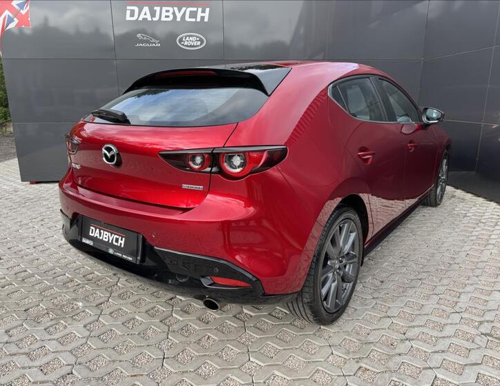 Mazda 3 7