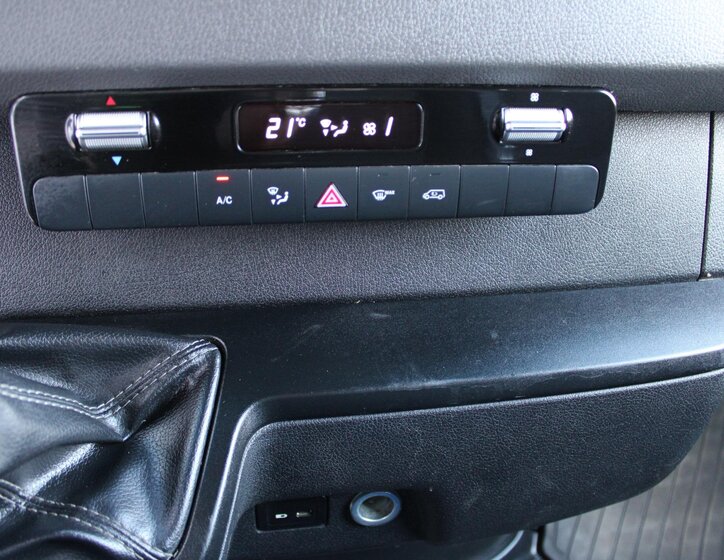 Mercedes-Benz Sprinter Užitková 2,1 l 120 kw