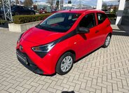 Toyota Aygo Hatchback 998,0 53 kw