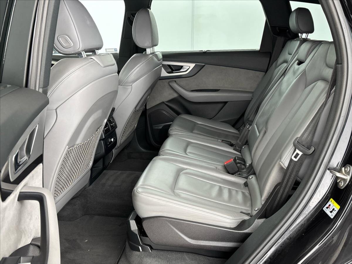Audi Q7 SUV / Terénní 3,0 l 200 kw