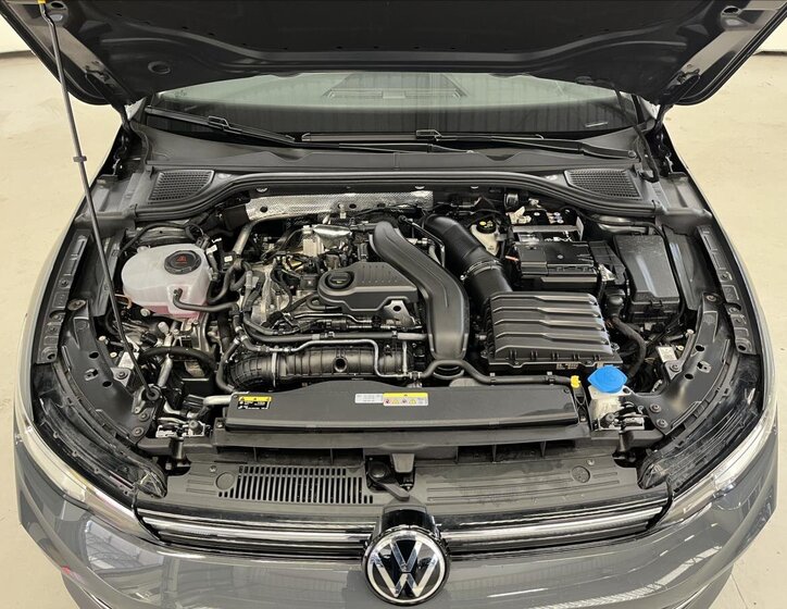 Volkswagen Golf 34