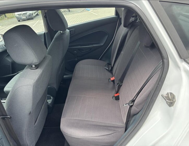 Ford Fiesta Hatchback 1,4 l 51 kw