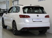 Volkswagen Touareg SUV 3,0 l 210 kw