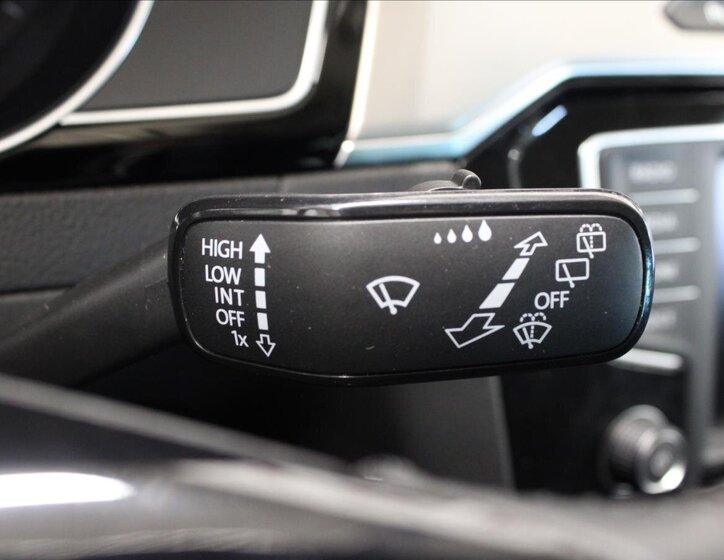 Volkswagen Passat Kombi 2,0 l 110 kw