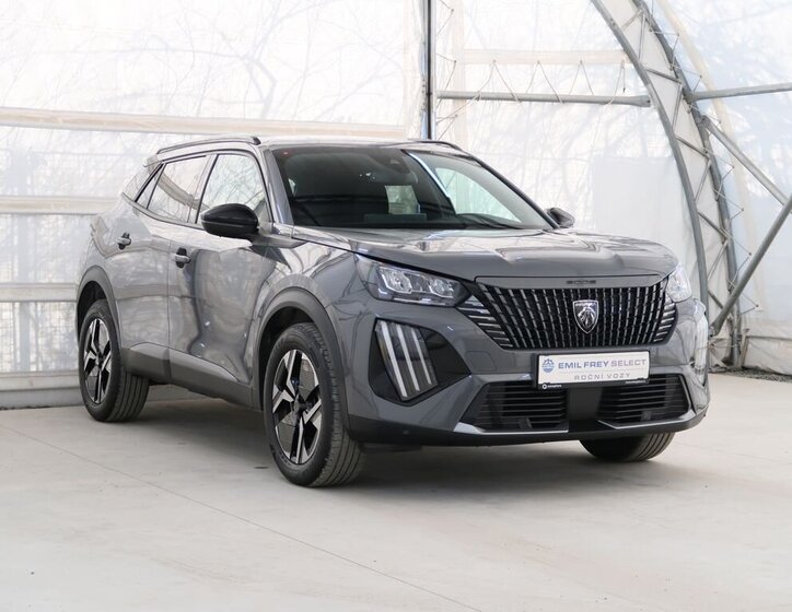 Peugeot 2008 SUV / Terénní 1,2 l 74 kw