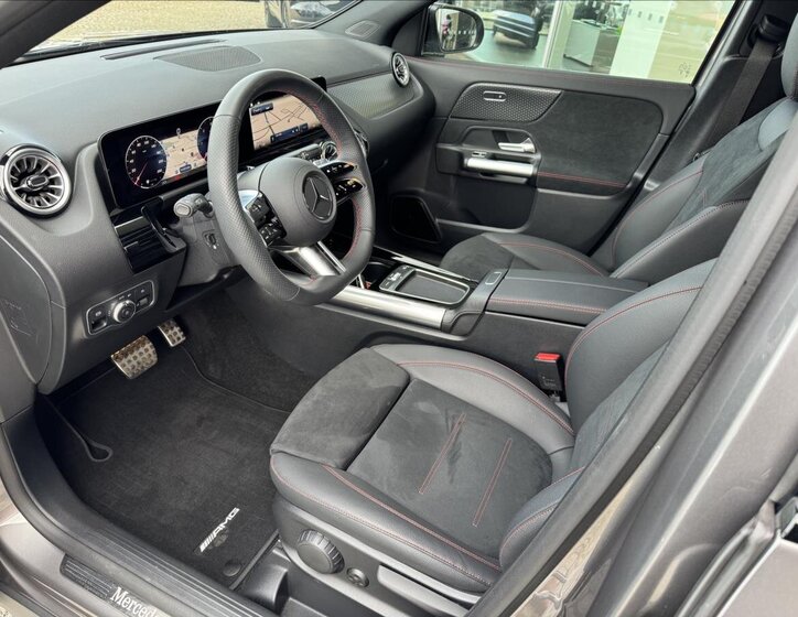 Mercedes-Benz GLA SUV 2,0 l 110 kw