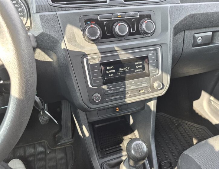 Volkswagen Caddy Ostatní 2,0 l 75 kw