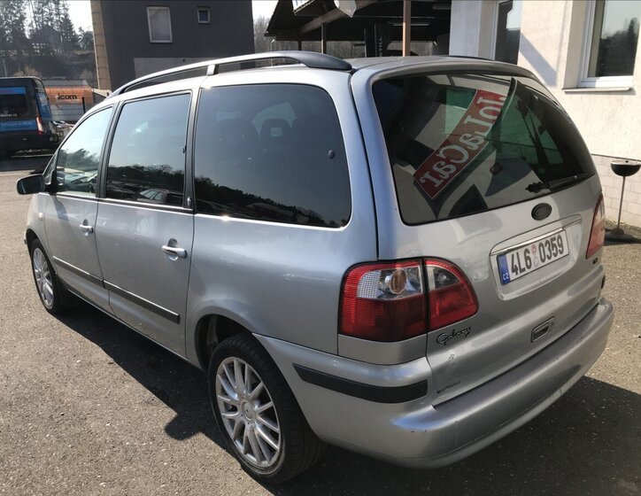 Ford Galaxy Kombi 1,9 l 96 kw